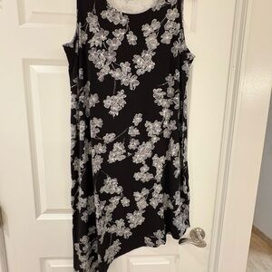 Elegant Black and White Floral Dress